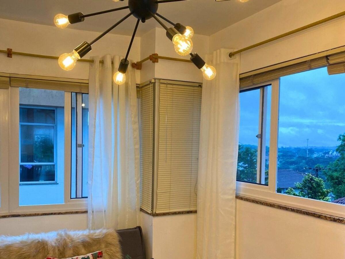 Apartamento No Residencial Village No Centro De Gramado, Com Piscina Aquecida E Hidromassagem Exterior foto